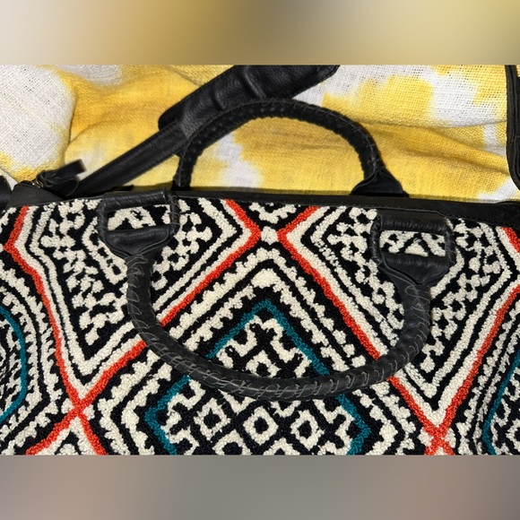 Cleobella Weekender Bag- Excellent Quality, Genuine Leather, Tribal Print - Picture 16 of 16